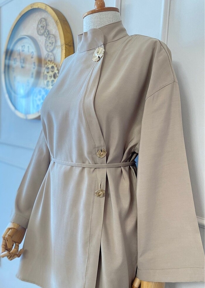 Bej pantolon takım - Görsel 3