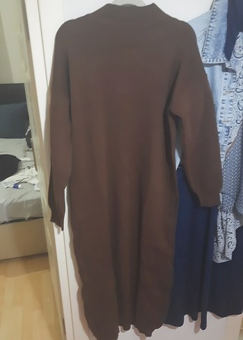 Uzun Kahverengi Boğazlı Triko Elbise