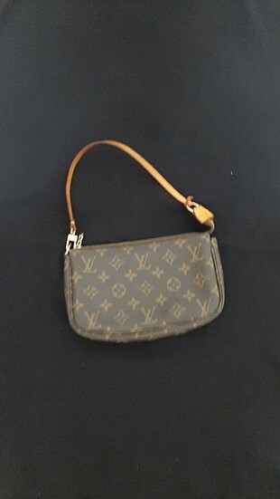 Louis Vuitton Çanta