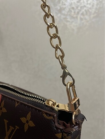 Beden LOUIS VUITTON ÇANTA