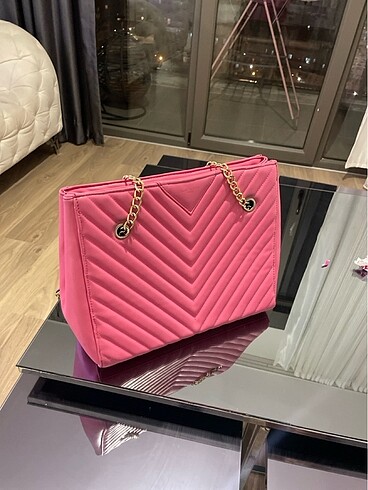 PEMBE ÇANTA - Görsel 2
