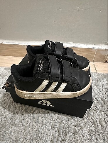 Adidas Çocuk