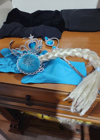 5 Yaş Beden Elsa Uzun Kollu Kız Çocuk Kostümü