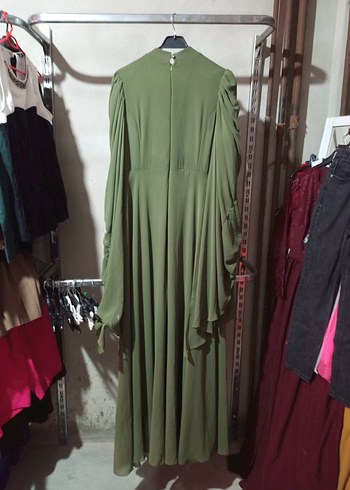 Nakışlı Uzun Haki Elbise - Görsel 3