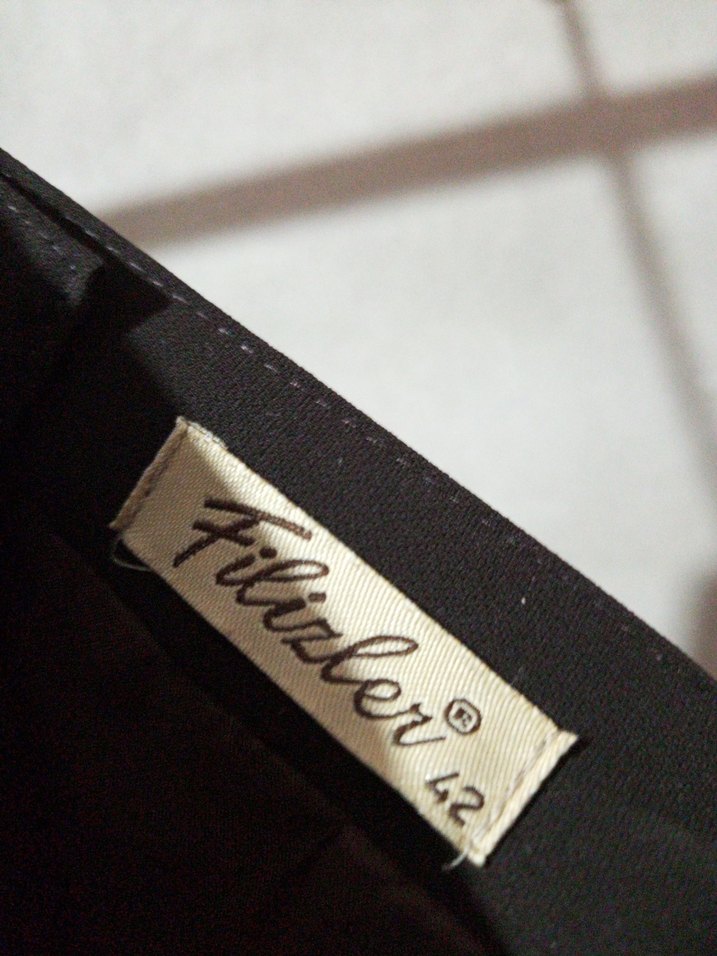 Kadın Siyah Pilili Uzun Kumaş Pantolon - Görsel 3