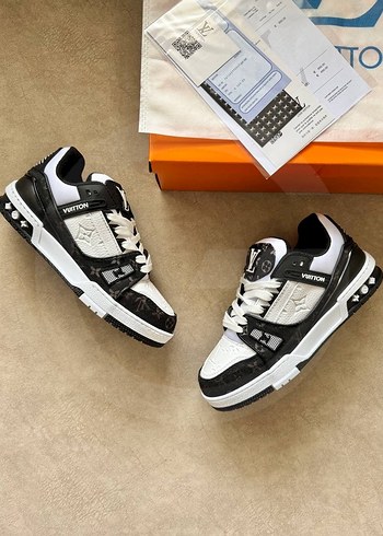 Louis Vuitton Erkek Beyaz Siyah Spor Ayakkabı - Görsel 4