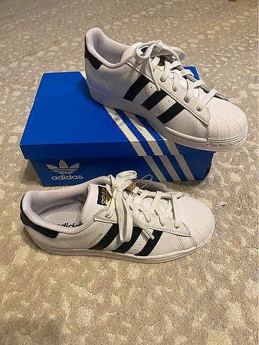 ADİDAS SUPERSTAR WHİTE BLACK