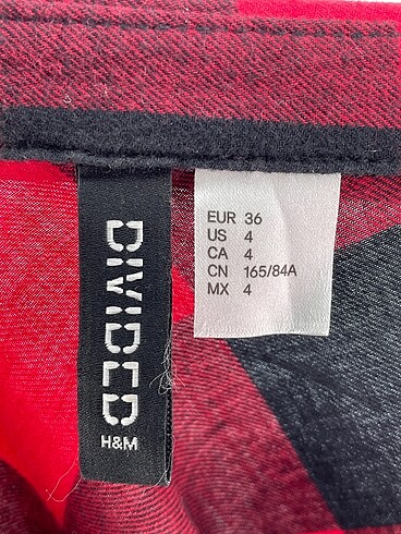 36 Beden kırmızı Renk H&M Gömlek %70 İndirimli.