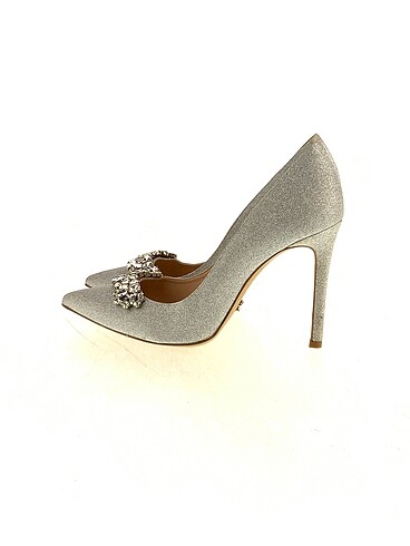 Vintage Love Stiletto %70 İndirimli.