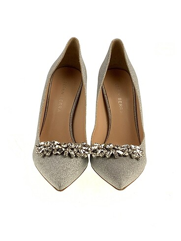 39 Beden Vintage Love Stiletto %70 İndirimli.