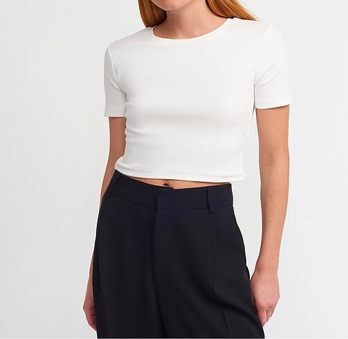 Dilvin crop T-shirt