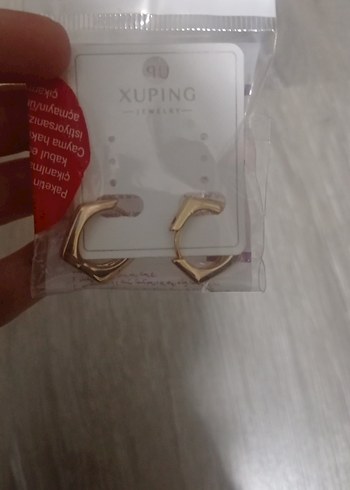 Xuping Altın Renk Mini Tokalı Küpe