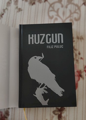 Beden Renk Kuzgun - Filiz Puluc