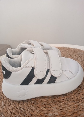 21 Beden Adidas bubbles Beyaz Erkek Çocuk Spor Ayakkabı - Cırt Cırtlı