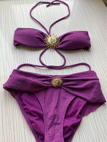 Zeynep Tosun Zeynep tosun bikini takımı