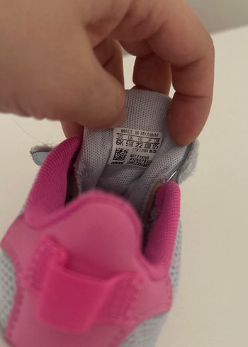 Kız Çocuk Gri Cırt Cırtlı Spor Ayakkabı - Görsel 4