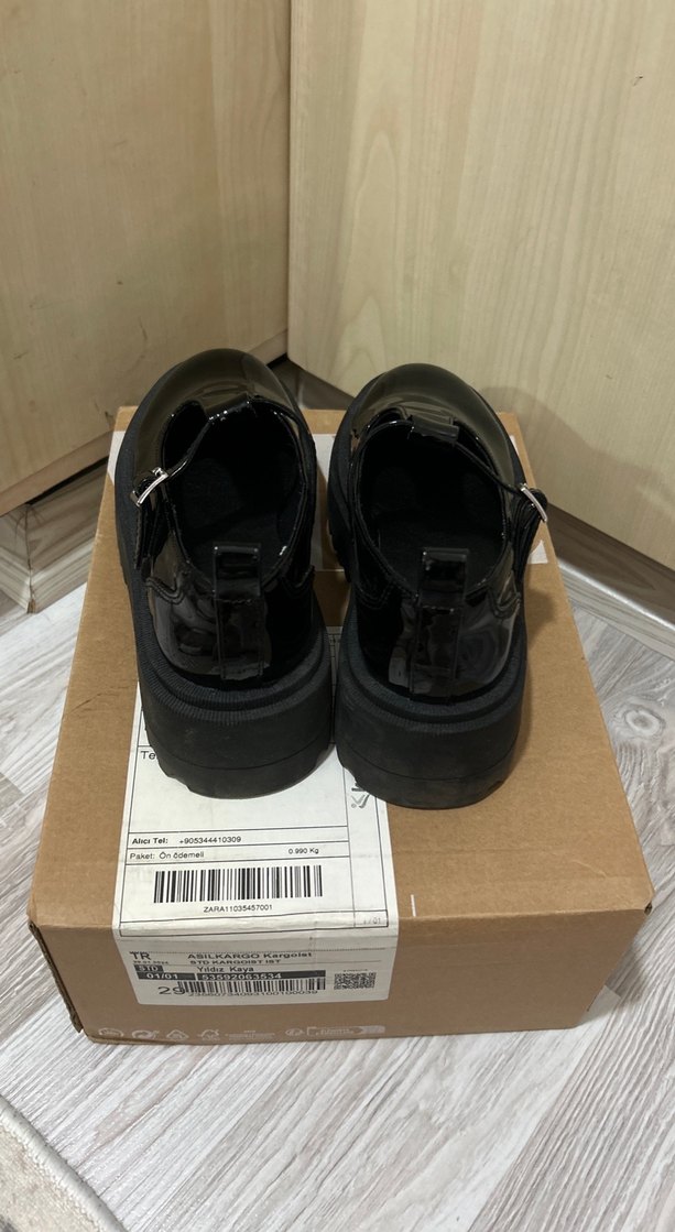 Kızlar için Siyah Rugan Tokalı Loafer - Görsel 4