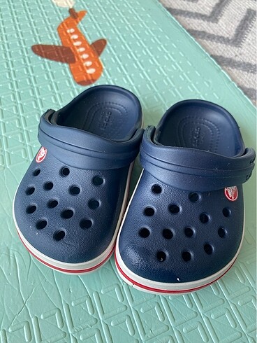 Crocs