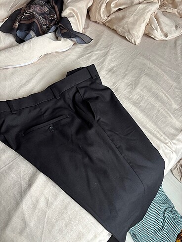 Zara Siyah kumaş pantolon