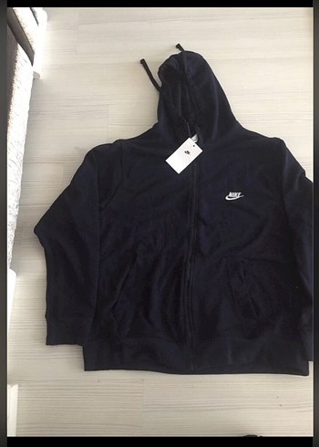 Nike Siyah Kapüşonlu Fermuarlı Sweatshirt