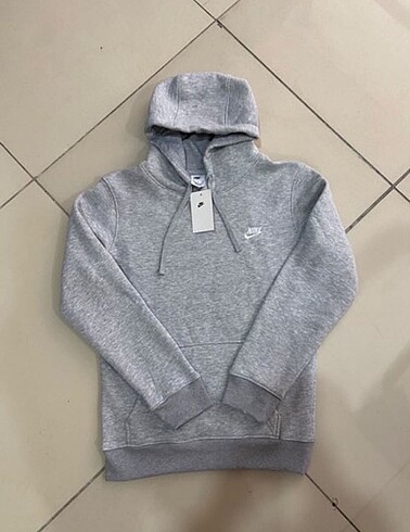 l Beden nike club sweatshirt