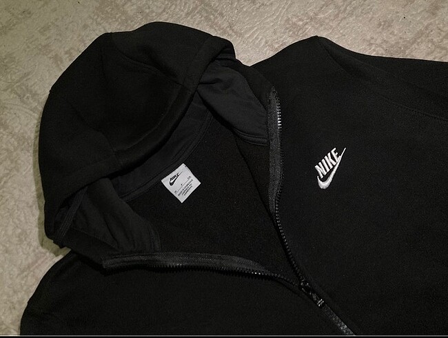 l Beden nike club hırka