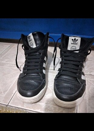 Adidas ayakkabı 