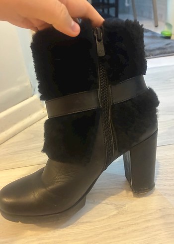 Siyah Deri Kürklü Topuklu Bot - Görsel 4