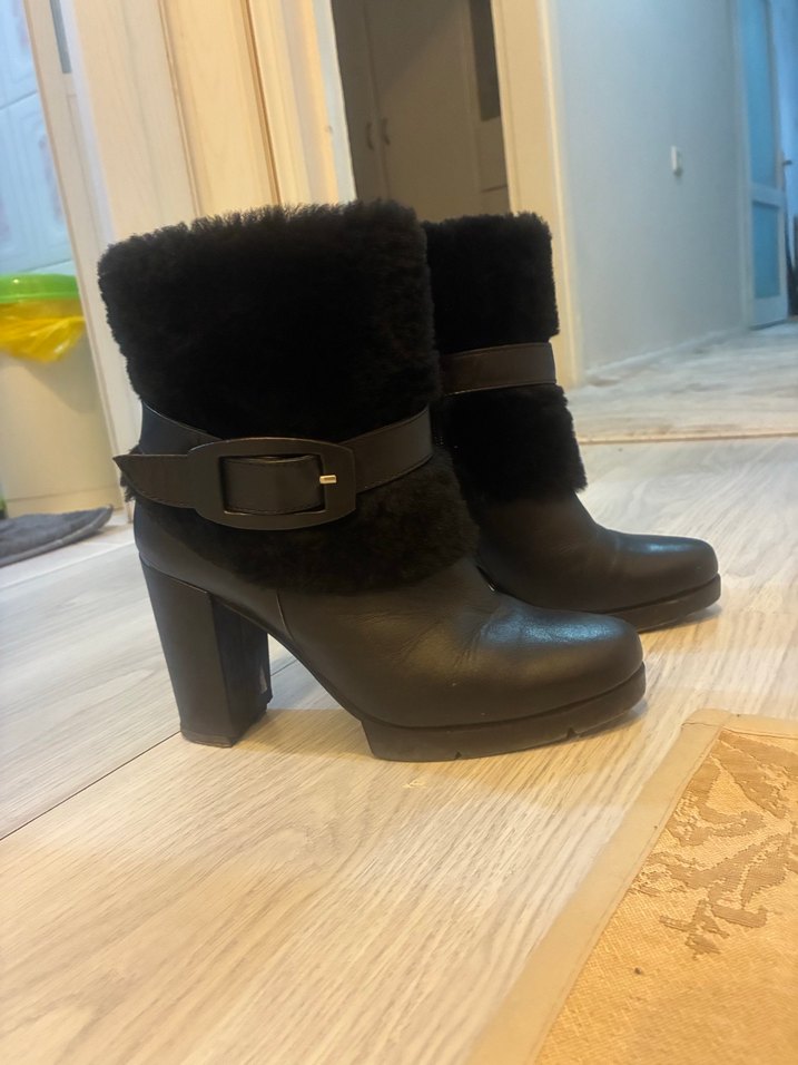 Siyah Deri Kürklü Topuklu Bot - Görsel 2