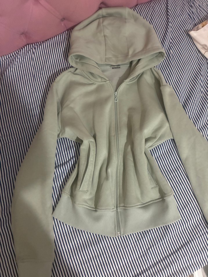 Guess Baskılı Kadın Gri Kapüşonlu Sweatshirt - Görsel 3