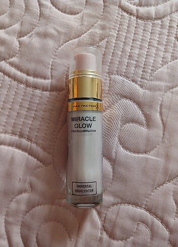 Beden Max factor miracle glow