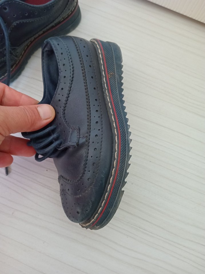 Erkek Çocuk Gri Bağcıklı Özel Ayakkabı - Görsel 2