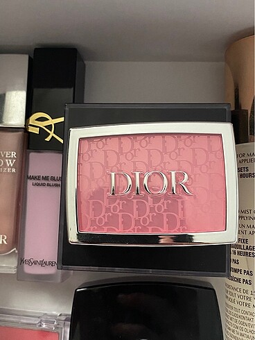 dior rosy glow 001 pink allık