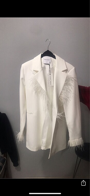Beyaz tüylü ceket