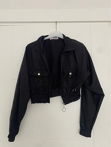 FERMUARLI CROP CEKET