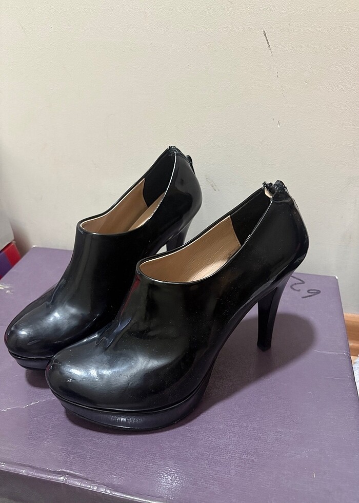 Topuklu ayakkabı - Görsel 3