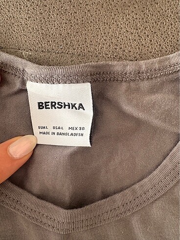 Bershka crop - Görsel 2