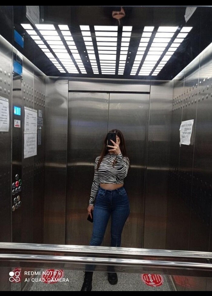 Mavi jeans yenidir bir kere giyildi - Görsel 4