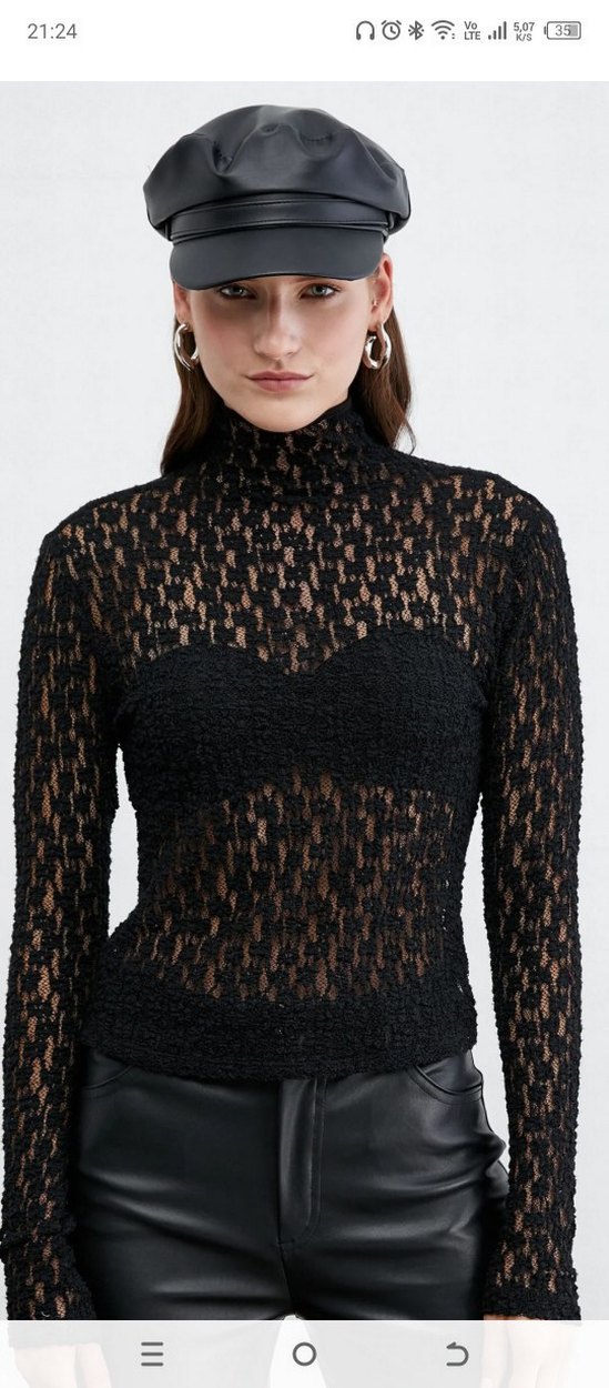 Dantel Detaylı Siyah Uzun Kollu Bluz - Görsel 2