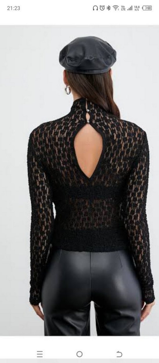 Dantel Detaylı Siyah Uzun Kollu Bluz - Görsel 4