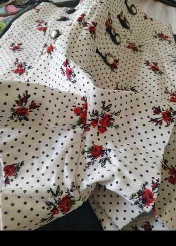 Zara Çiçek Desenli Puantiyeli Beyaz Mini Şort - Görsel 11