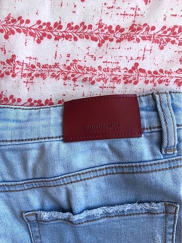 Stradivarius Jean stradi