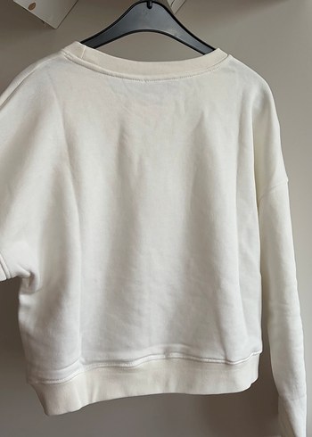 Beyaz Kadın Celine Nakışlı Crop Sweatshirt - Görsel 3