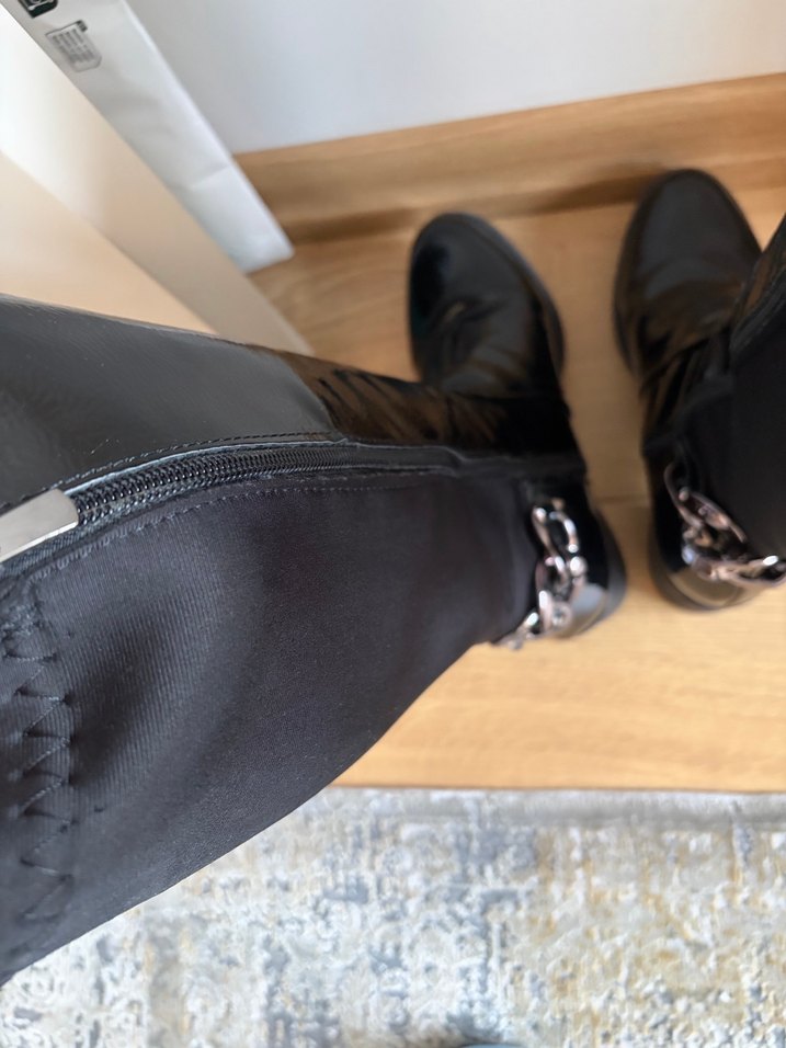 Siyah Rugan Tokalı  Çizme - Görsel 4