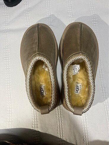 Ugg ugg terlik