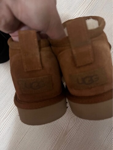 37 Beden ugg bot