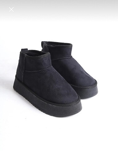 ugg bot