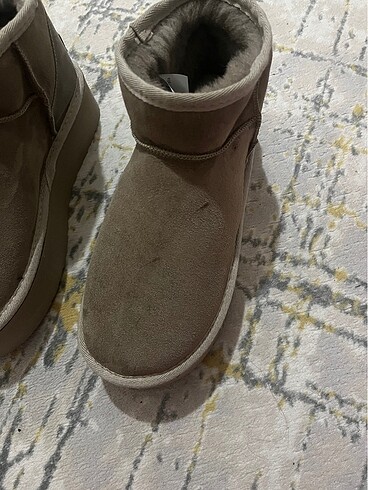 40 Beden ugg bot platform