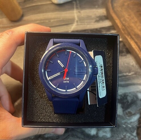 Tommy Hilfiger Erkek Saat