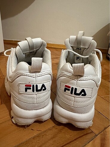 36 Beden Fila Beyaz disruptor Sneakers